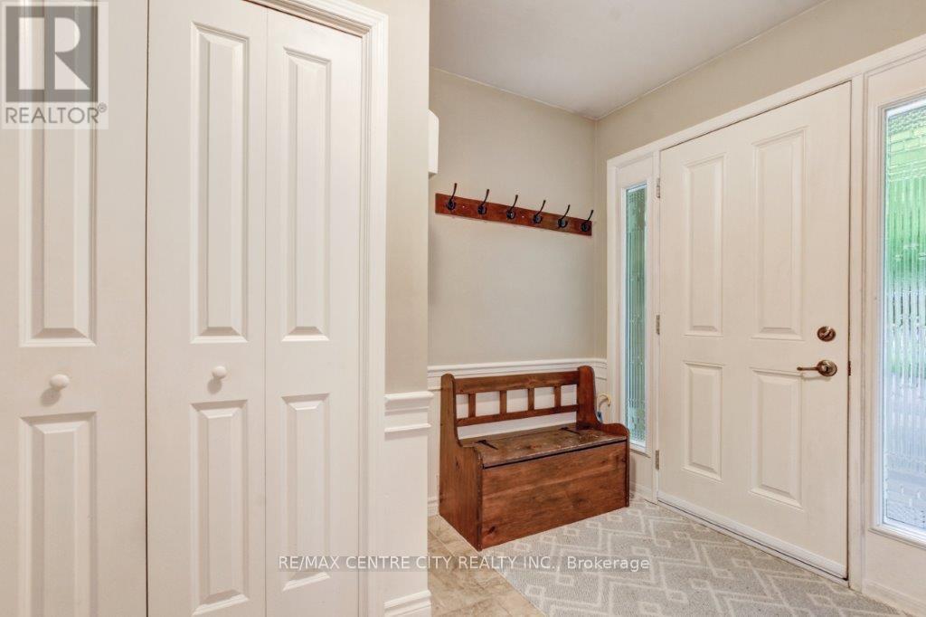 236 Concord Road S, London North, Ontario  N6G 3H8 - Photo 4 - X12183840