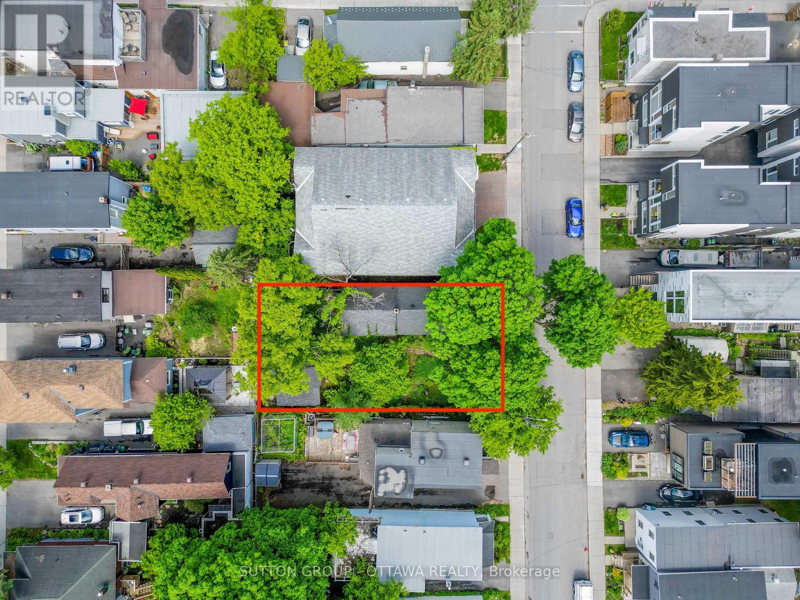 70 Pinhey Street S, Ottawa, Ontario  K1Y 1T4 - Photo 7 - X12183843