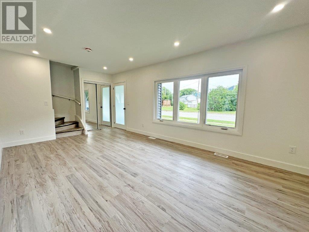 77 Brompton Road, Red Rock, Ontario  P0T 2P0 - Photo 10 - TB251429