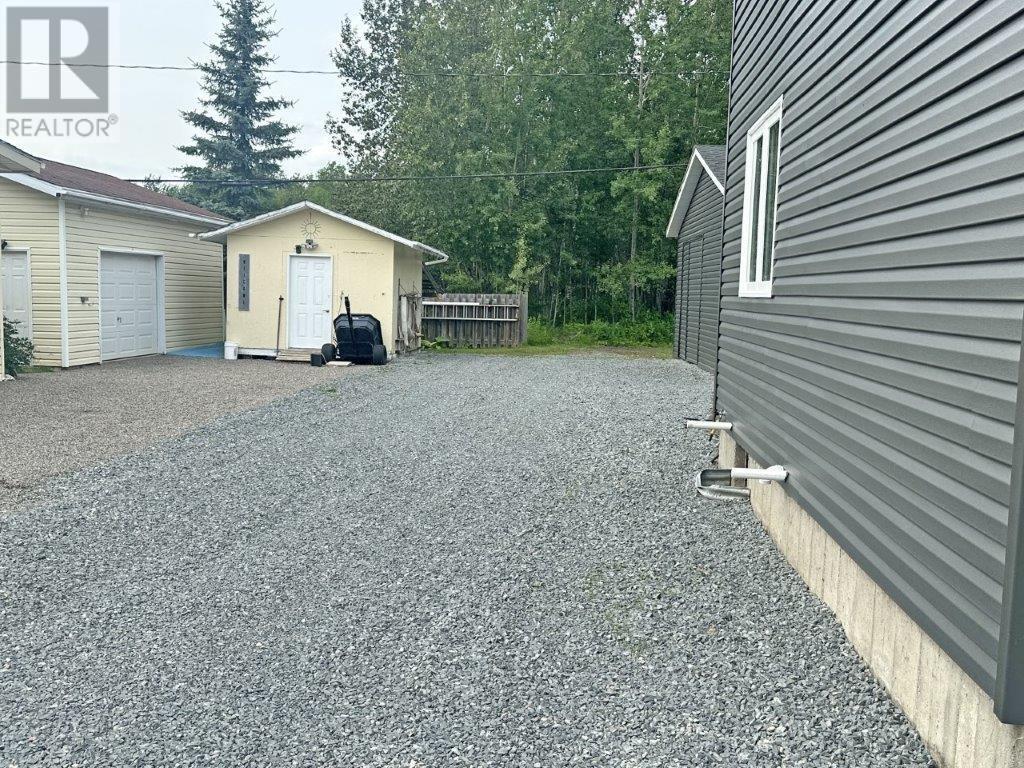 77 Brompton Road, Red Rock, Ontario  P0T 2P0 - Photo 3 - TB251429