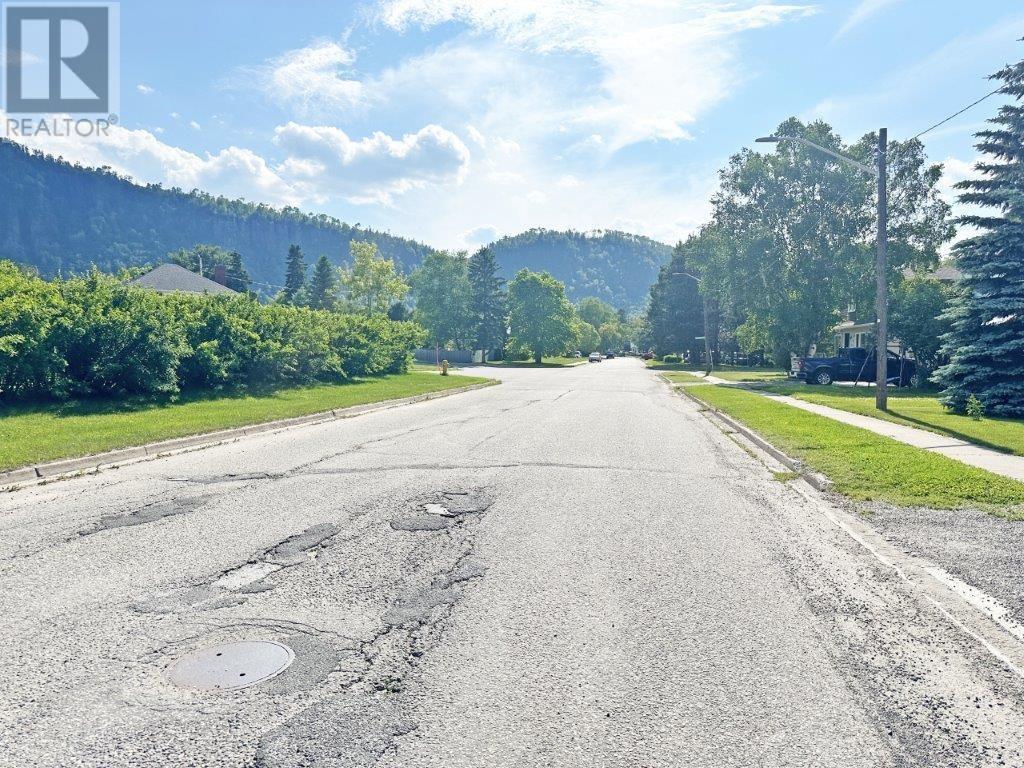 77 Brompton Road, Red Rock, Ontario  P0T 2P0 - Photo 50 - TB251429