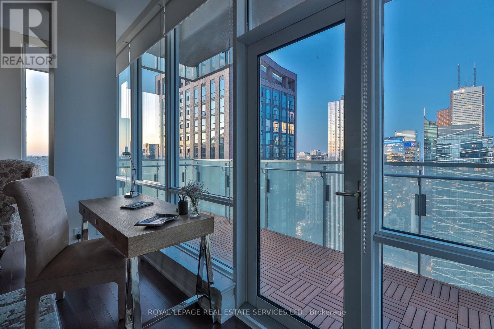 4406 - 80 John Street, Toronto, Ontario  M5V 3X4 - Photo 24 - C12150813