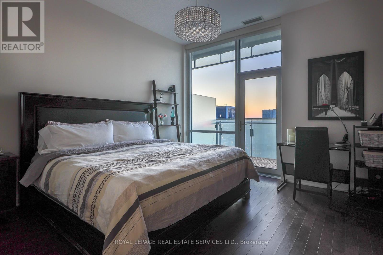 4406 - 80 John Street, Toronto, Ontario  M5V 3X4 - Photo 27 - C12150813