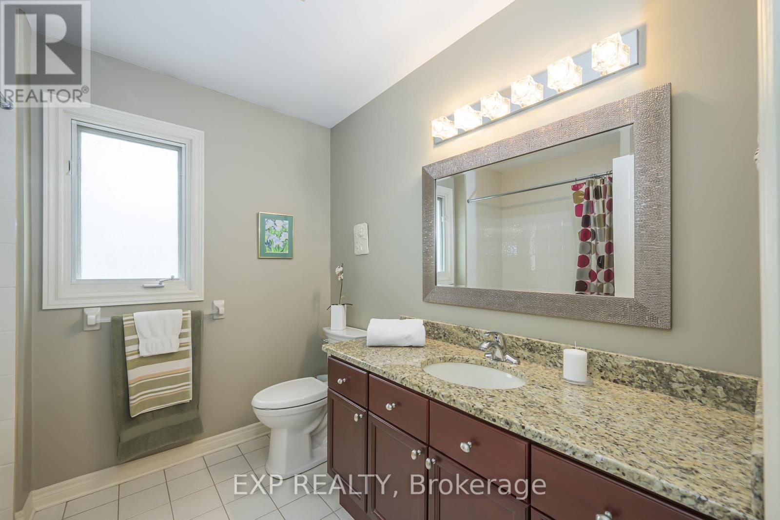 22 Glenridge Crescent, London North, Ontario  N6G 4W5 - Photo 29 - X12164085