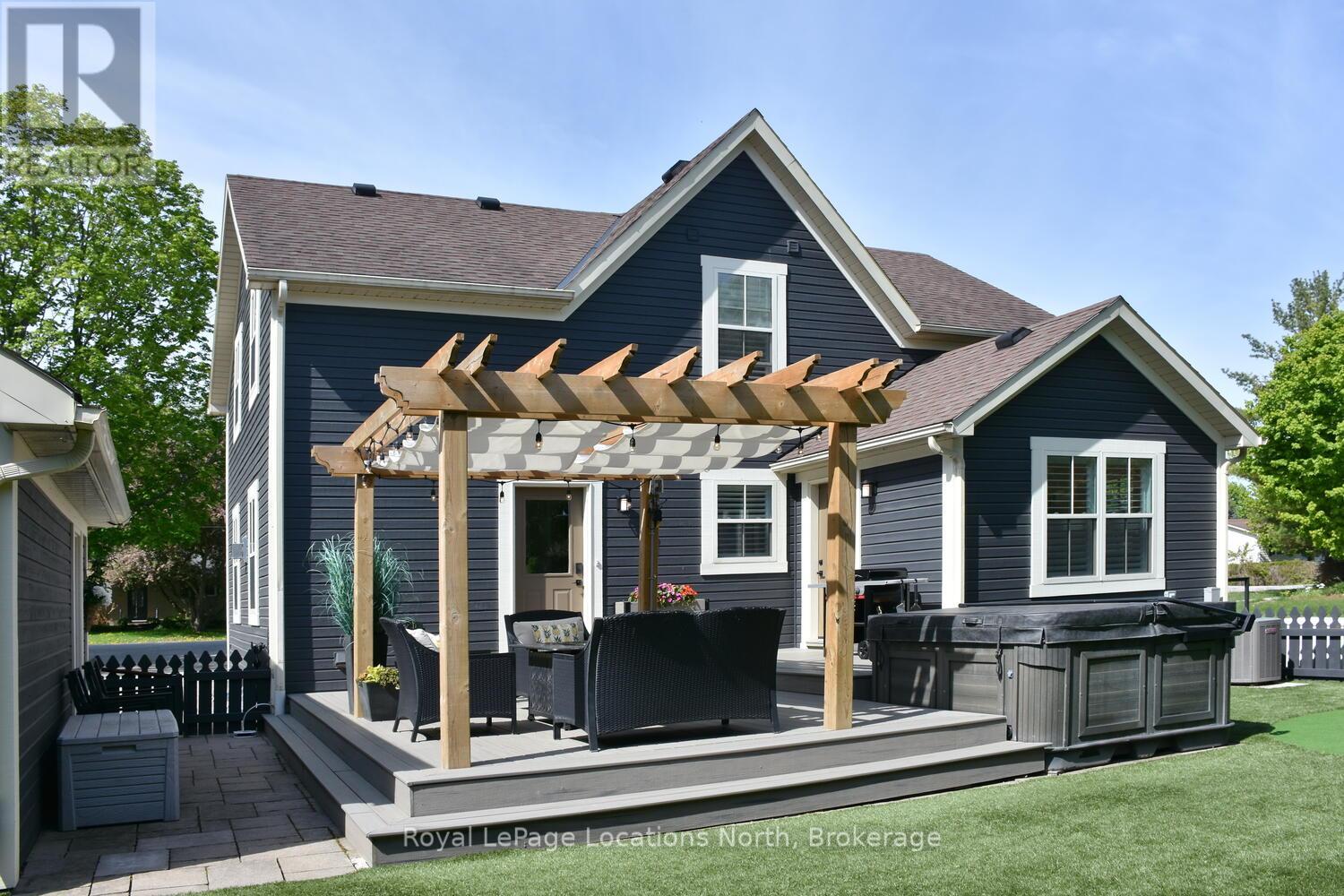 44 Napier Street E, Blue Mountains, Ontario  N0H 2P0 - Photo 38 - X12183770
