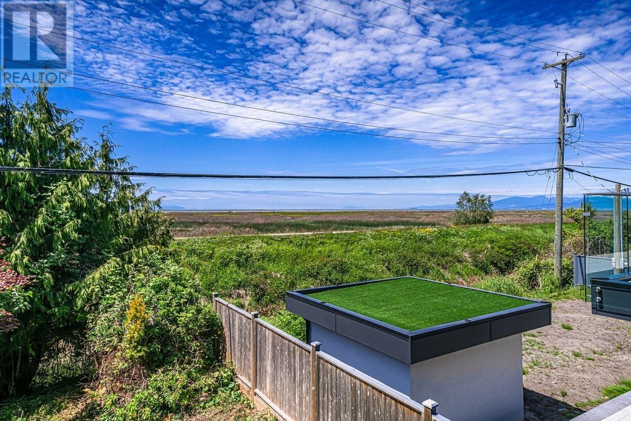 8711 Seafair Drive, Richmond, British Columbia  V7C 1X7 - Photo 28 - R3007660