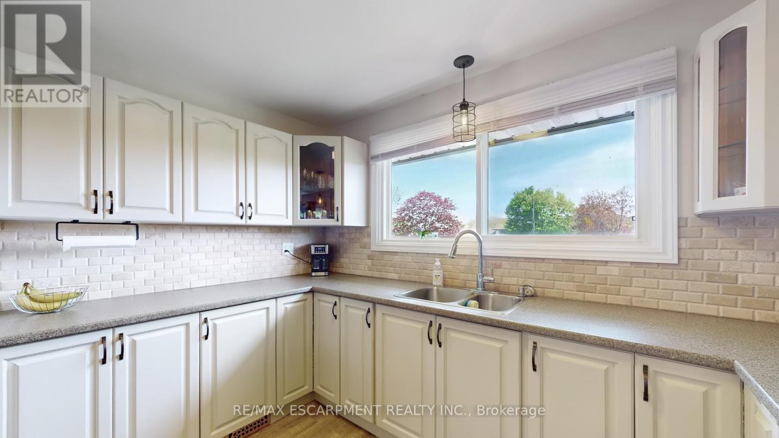 630 Trinity Church Road, Hamilton, Ontario  L0R 1P0 - Photo 14 - X12149028