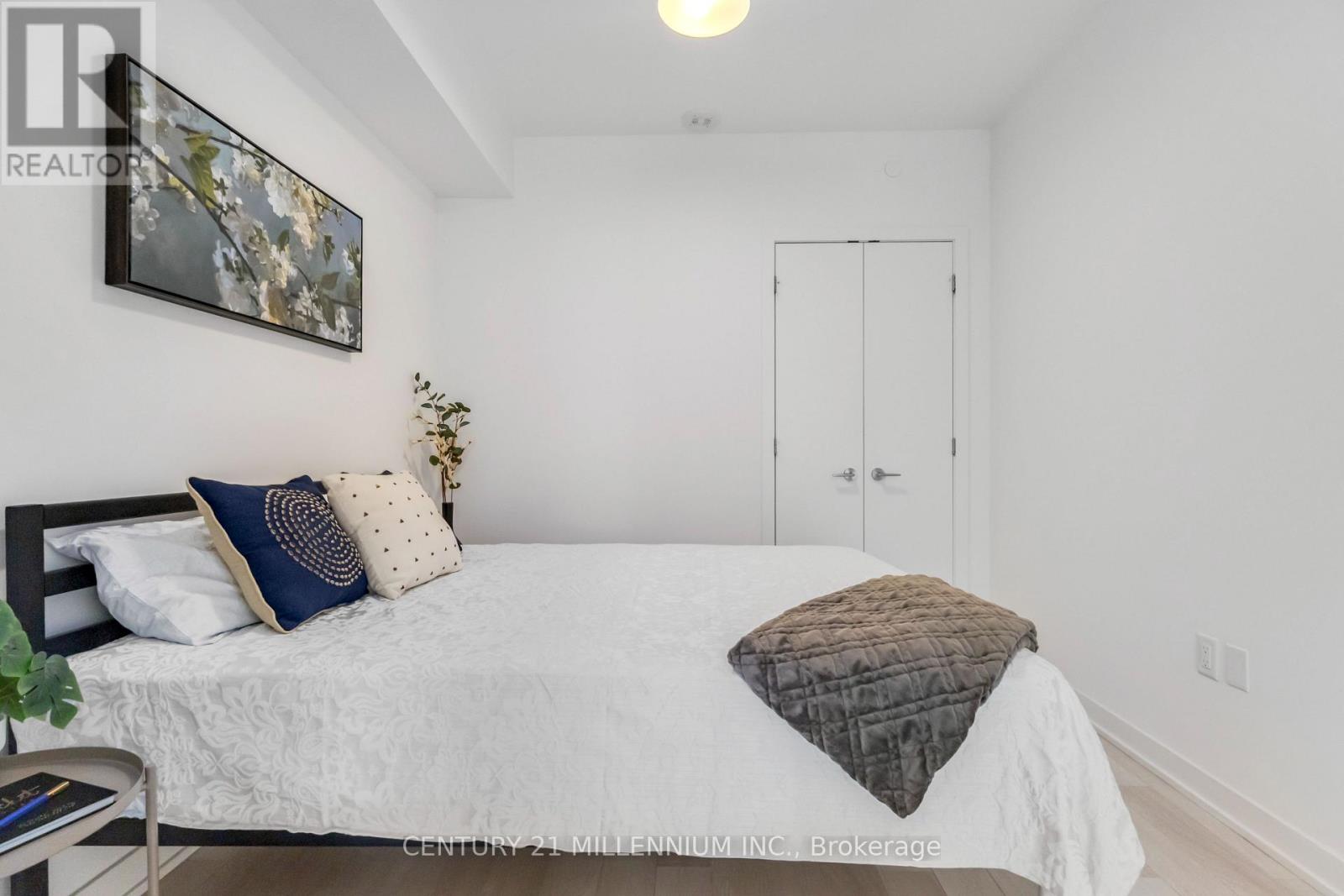 905 - 357 King Street W, Toronto, Ontario  M5V 0S7 - Photo 6 - C12183846