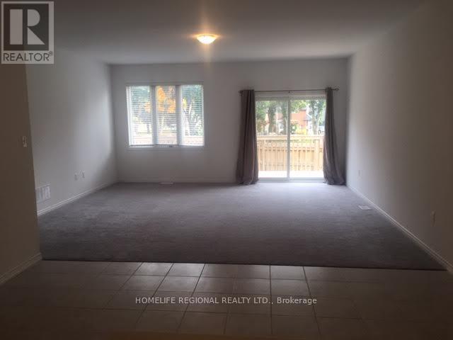 80 Prince George Crescent, Barrie, Ontario  L4N 0K9 - Photo 4 - S12173509