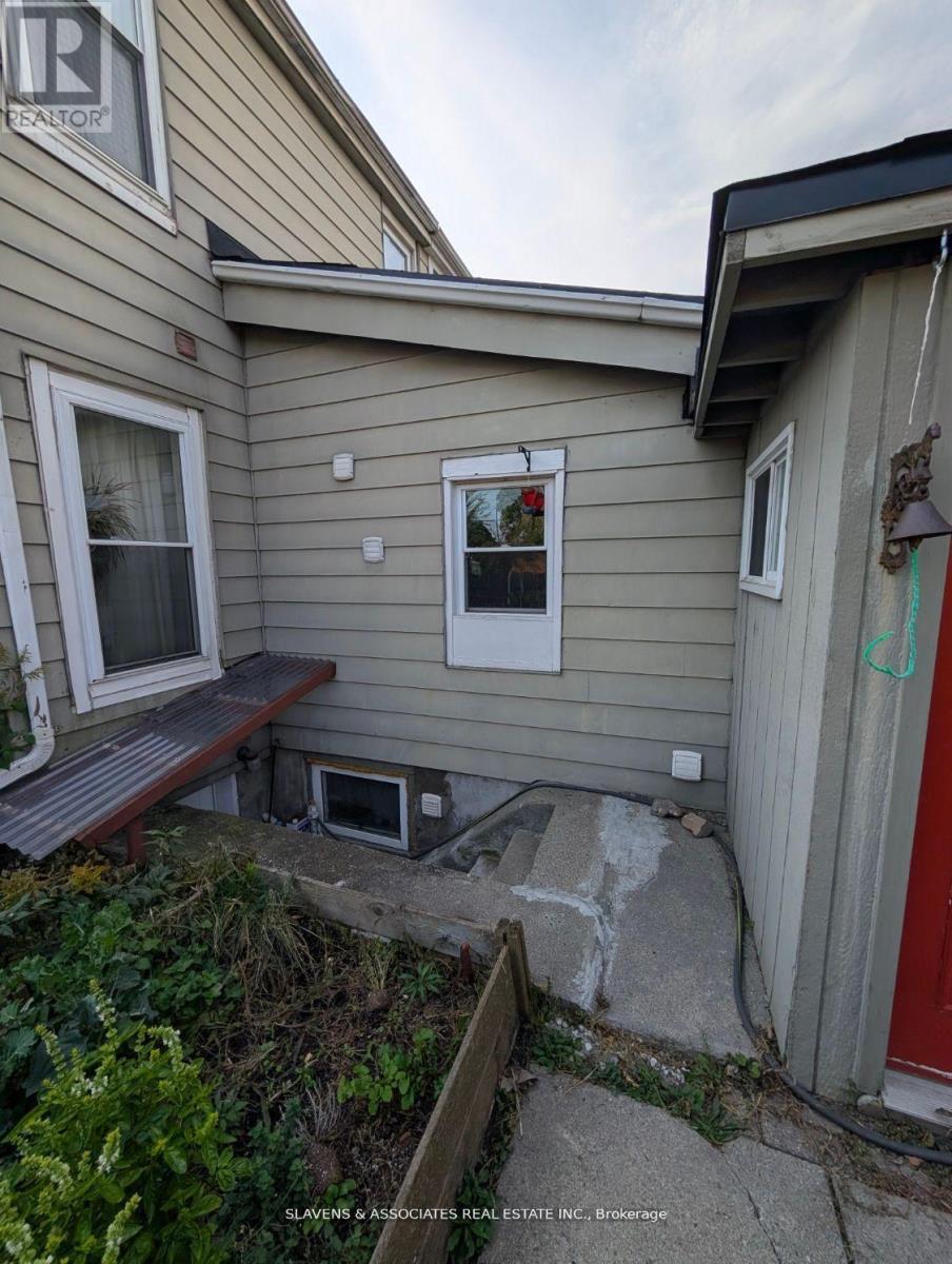 Property at 2398 GERRARD STREET E image 5