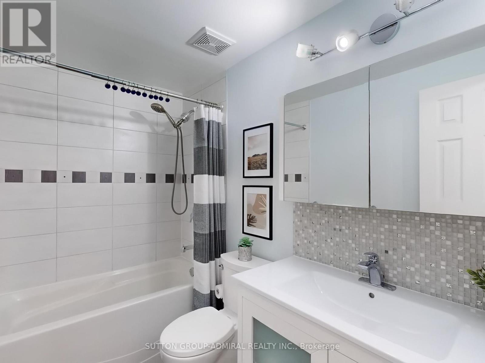 57 Peter Andrew Crescent, Vaughan, Ontario  L4J 3E2 - Photo 38 - N12183787