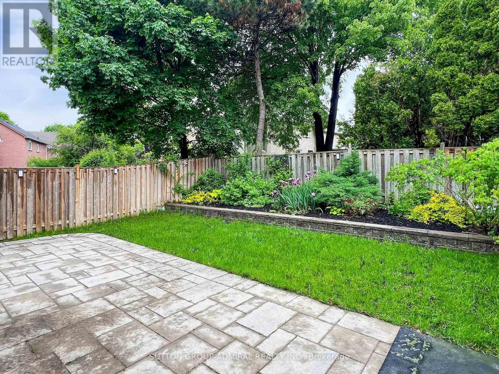 57 Peter Andrew Crescent, Vaughan, Ontario  L4J 3E2 - Photo 48 - N12183787