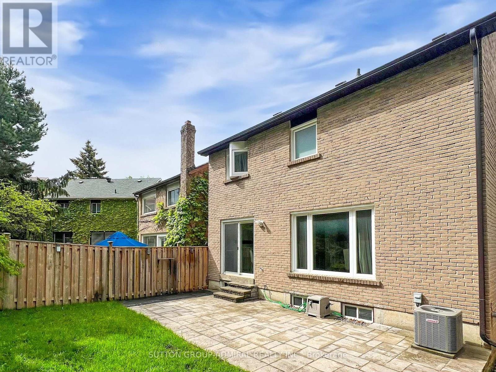 57 Peter Andrew Crescent, Vaughan, Ontario  L4J 3E2 - Photo 50 - N12183787