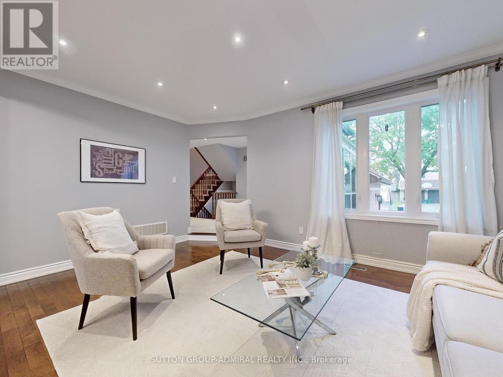 57 Peter Andrew Crescent, Vaughan, Ontario  L4J 3E2 - Photo 6 - N12183787