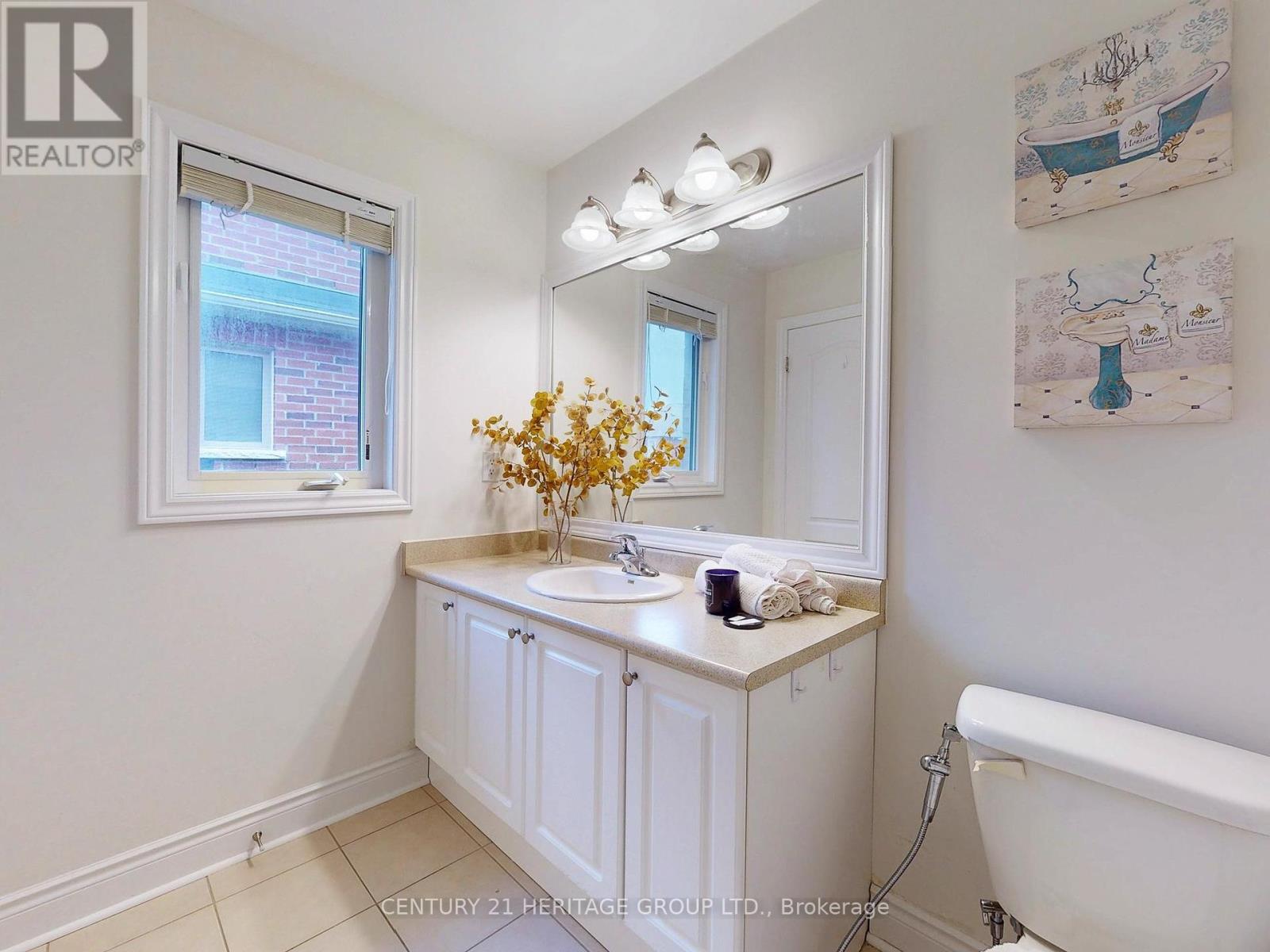 1062 Blackhall Crescent, Newmarket, Ontario  L3X 0B3 - Photo 31 - N12183800