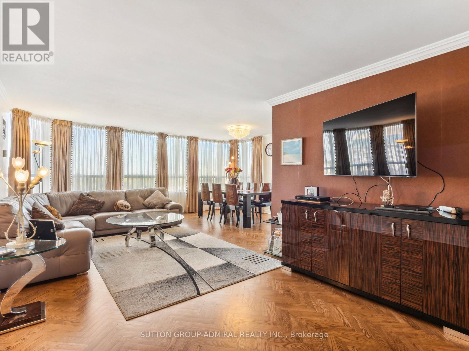 Property at 604 - 7 TOWNSGATE DRIVE image 2