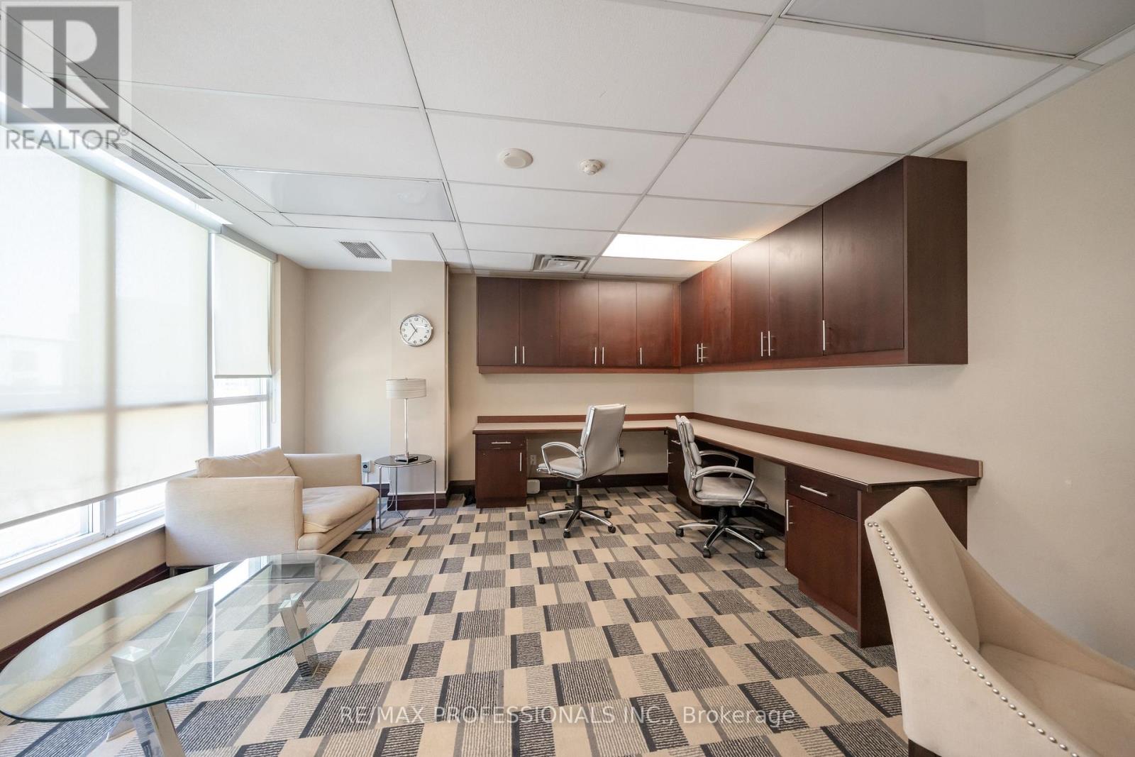 3806 - 208 Enfield Place, Mississauga, Ontario  L5B 0B8 - Photo 29 - W12183768