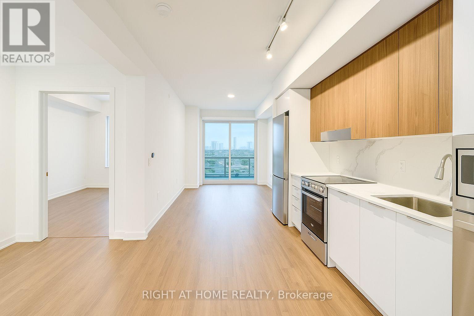 537 - 5081 Hurontario Street, Mississauga, Ontario  L4Z 3X7 - Photo 2 - W12183798