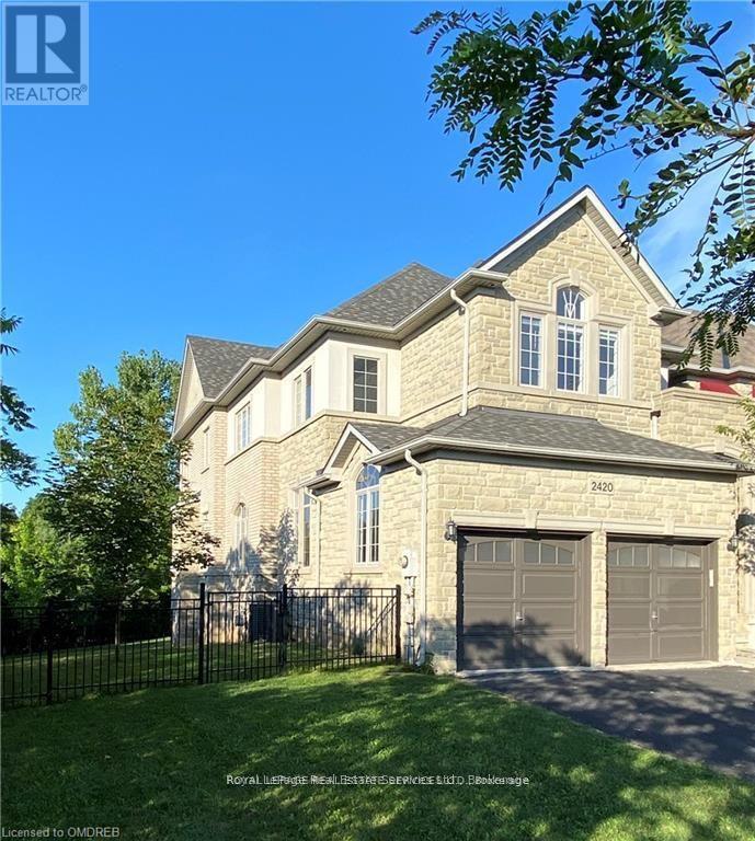2420 Valleyridge Drive, Oakville (Bc Bronte Creek), Ontario  L6M 5G7 - Photo 1 - W12183824