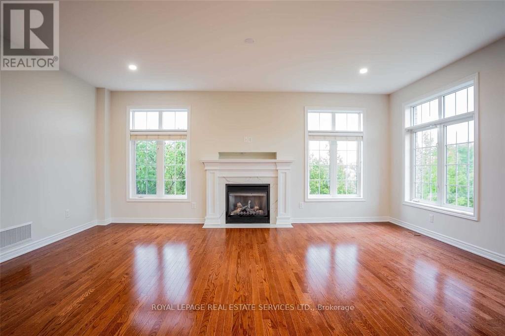 2420 Valleyridge Drive, Oakville (Bc Bronte Creek), Ontario  L6M 5G7 - Photo 10 - W12183824