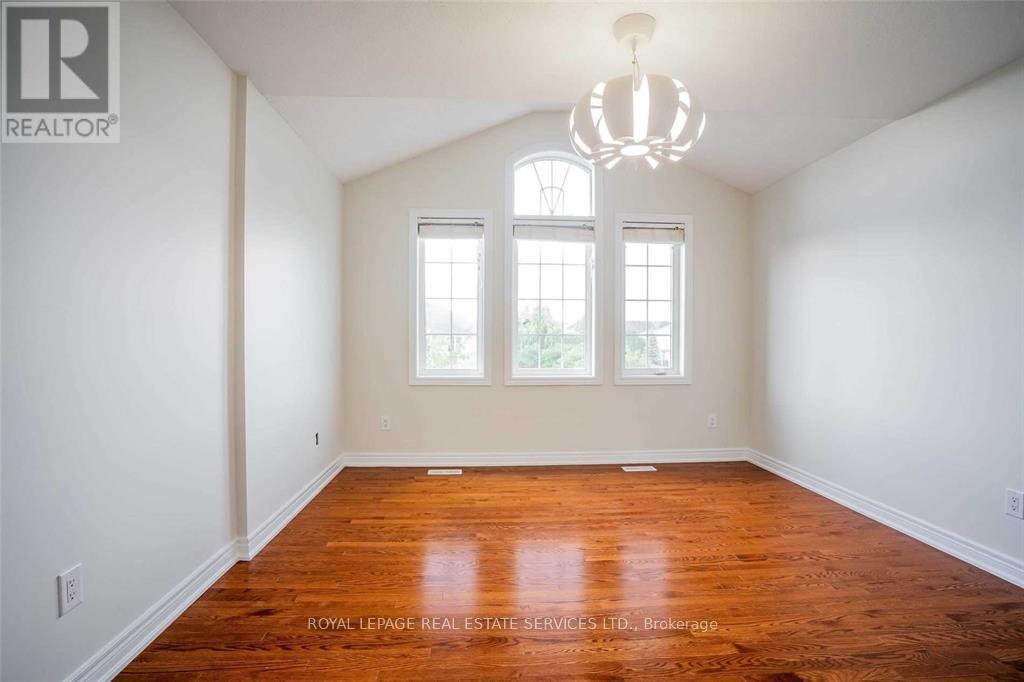 2420 Valleyridge Drive, Oakville (Bc Bronte Creek), Ontario  L6M 5G7 - Photo 23 - W12183824