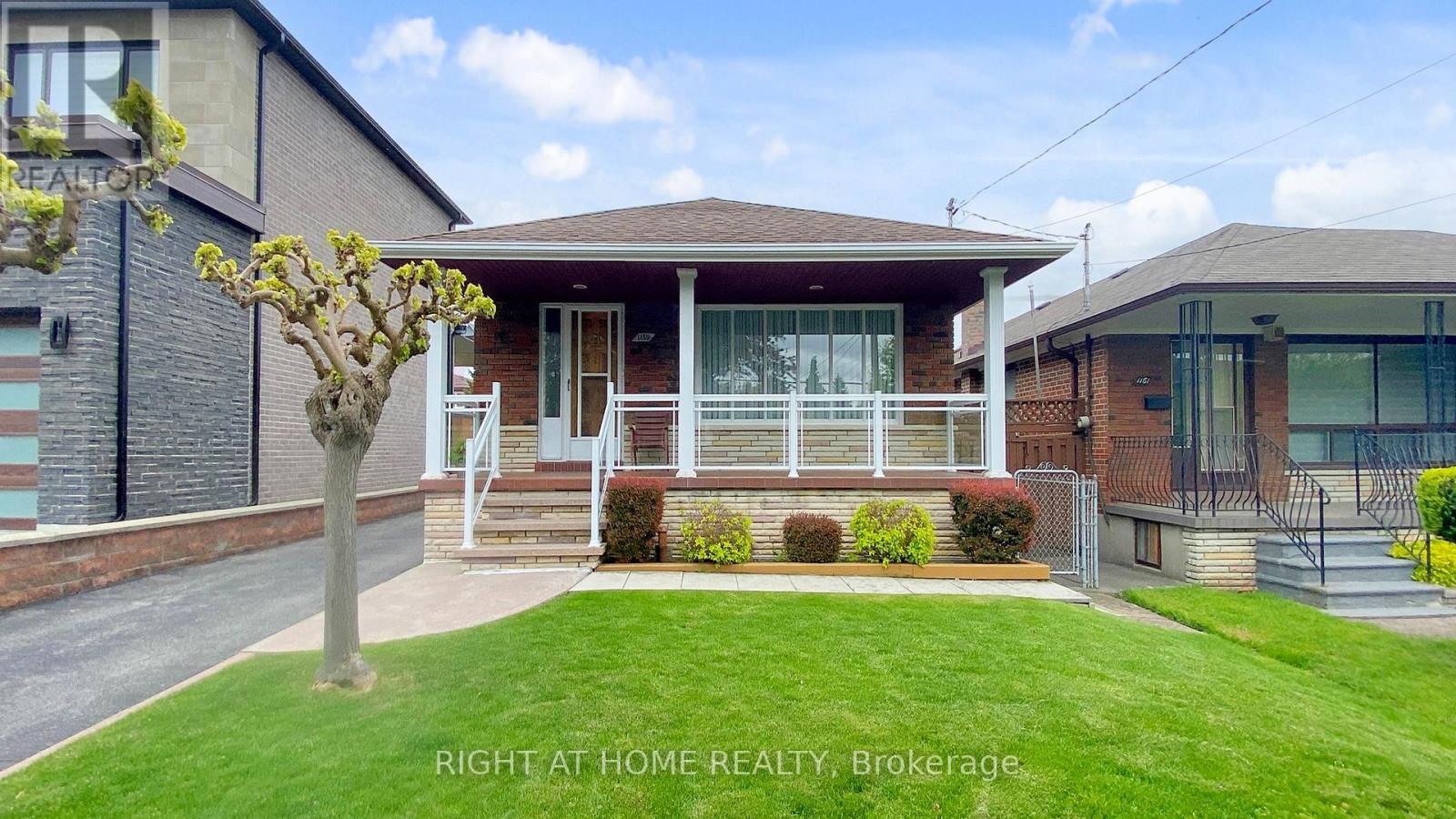 1159 GLENGROVE AVENUE W, Toronto, Ontario