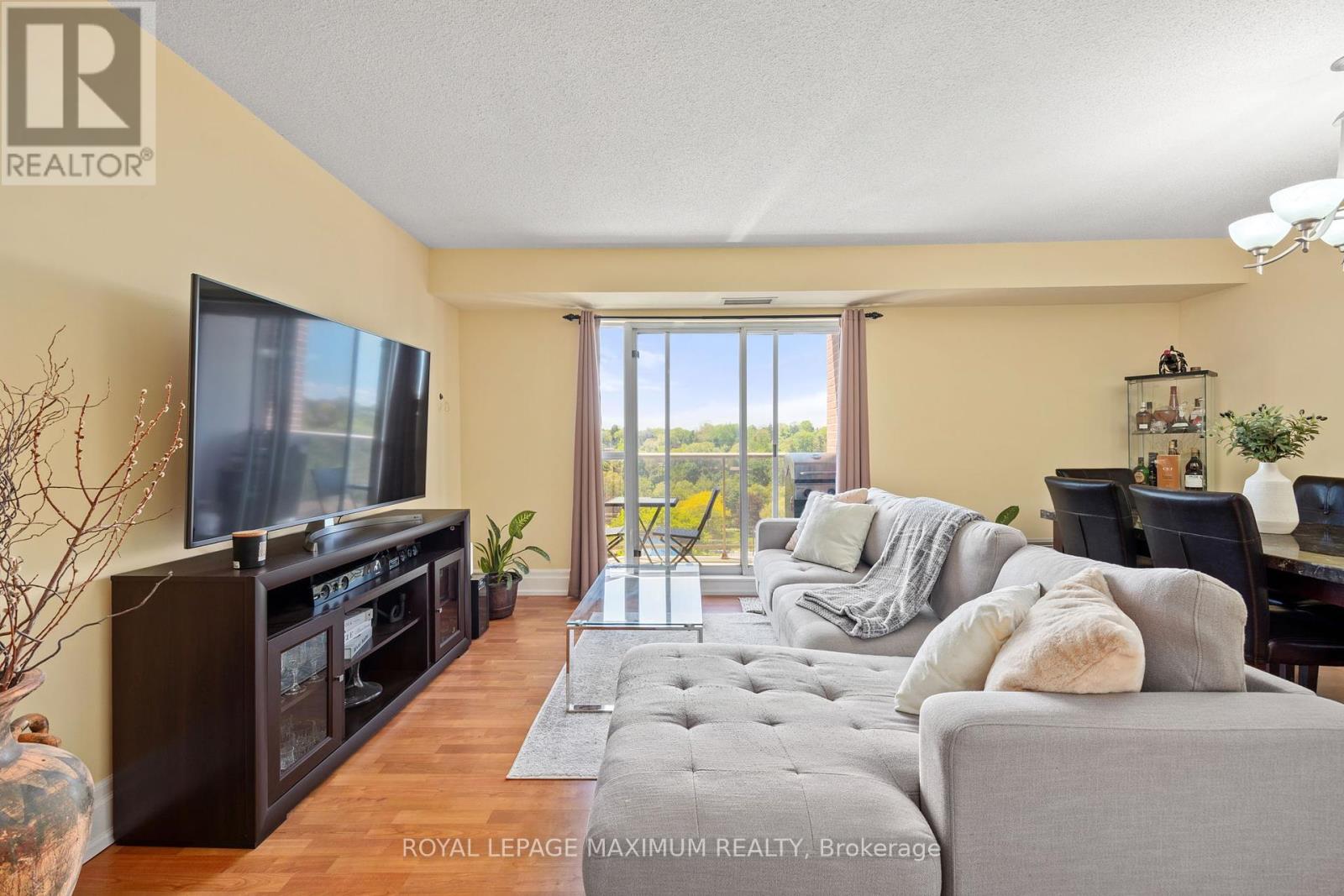 807 - 2088 Lawrence Avenue W, Toronto, Ontario  M9N 2Z9 - Photo 9 - W12183828
