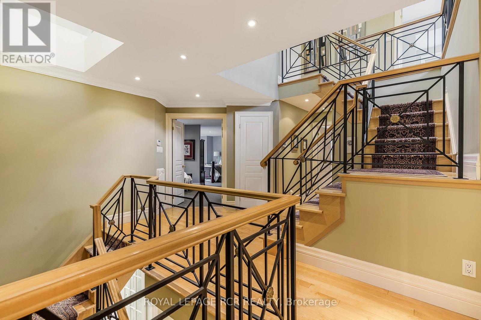 34 Garden Avenue, Richmond Hill, Ontario  L4C 6L9 - Photo 15 - N12172367