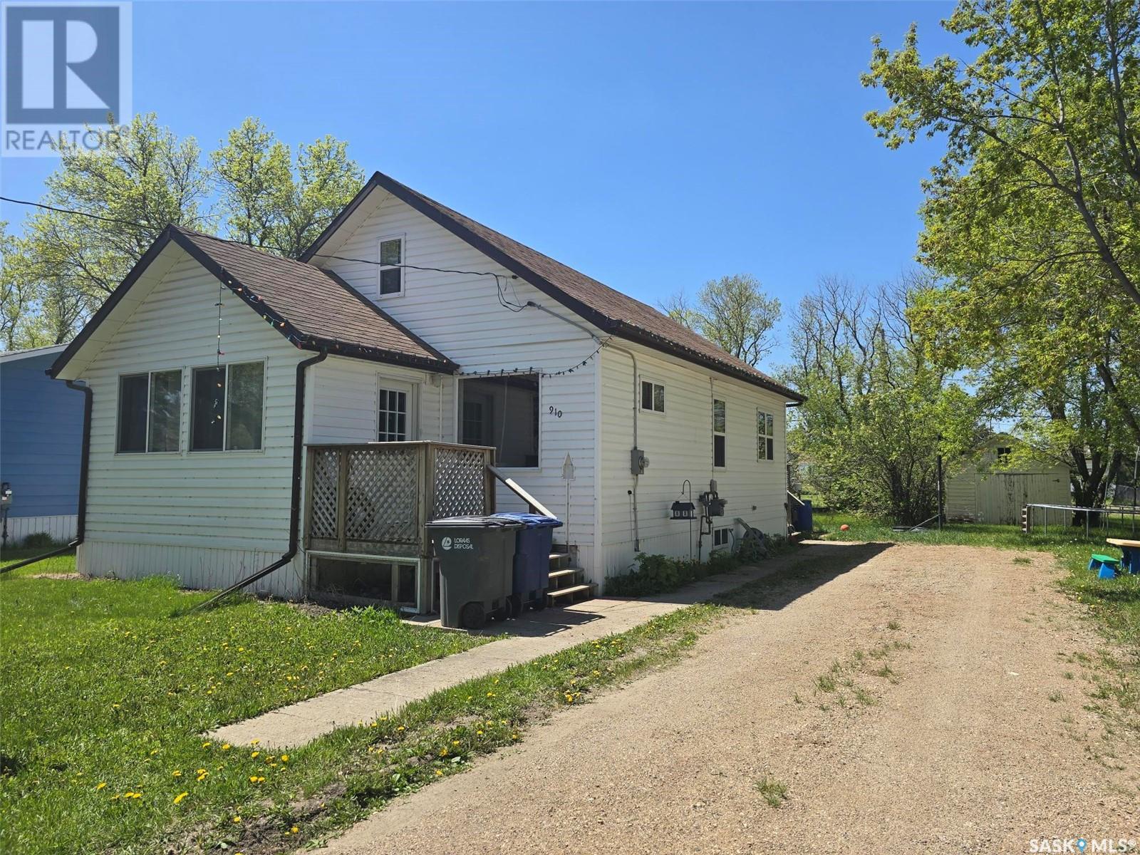 910 Pacific STREET, Grenfell, Saskatchewan