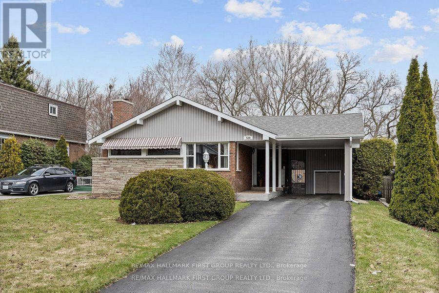 526 JULIANA DRIVE, Oshawa, Ontario