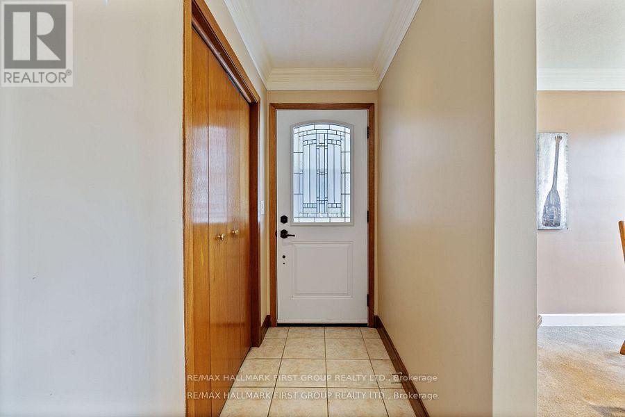 526 Juliana Drive, Oshawa, Ontario  L1G 2E8 - Photo 7 - E12183920