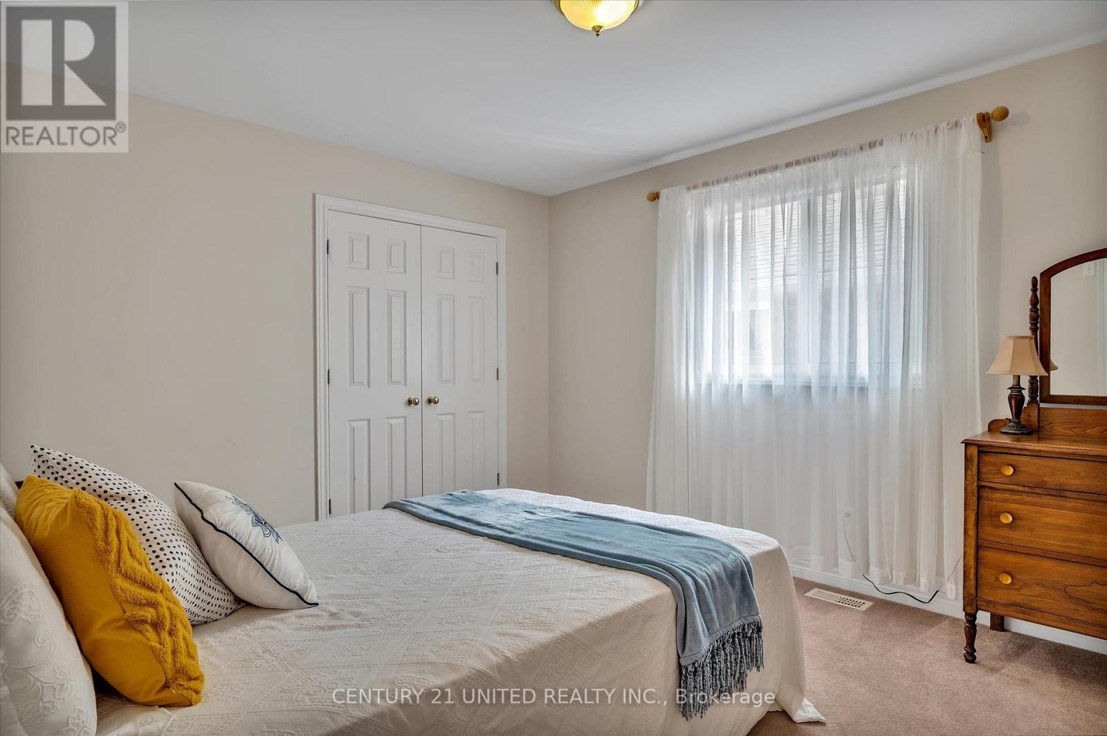 1329 White Crescent, Peterborough West, Ontario  K9K 2L6 - Photo 27 - X12183892