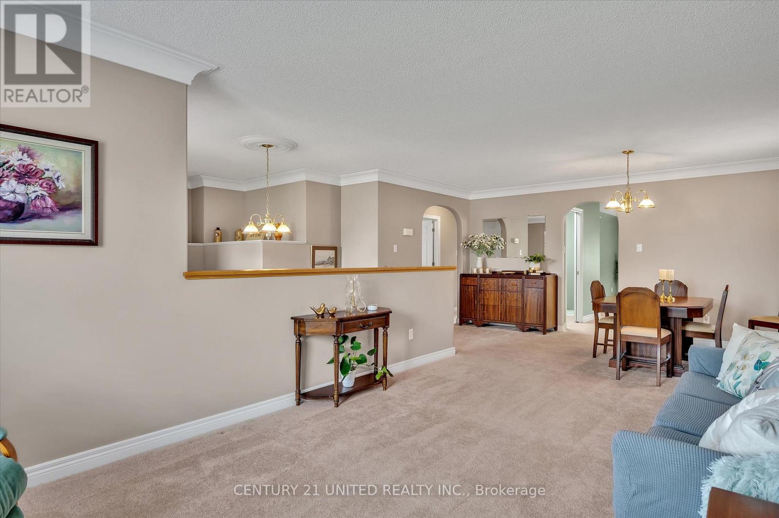 1329 White Crescent, Peterborough West, Ontario  K9K 2L6 - Photo 8 - X12183892