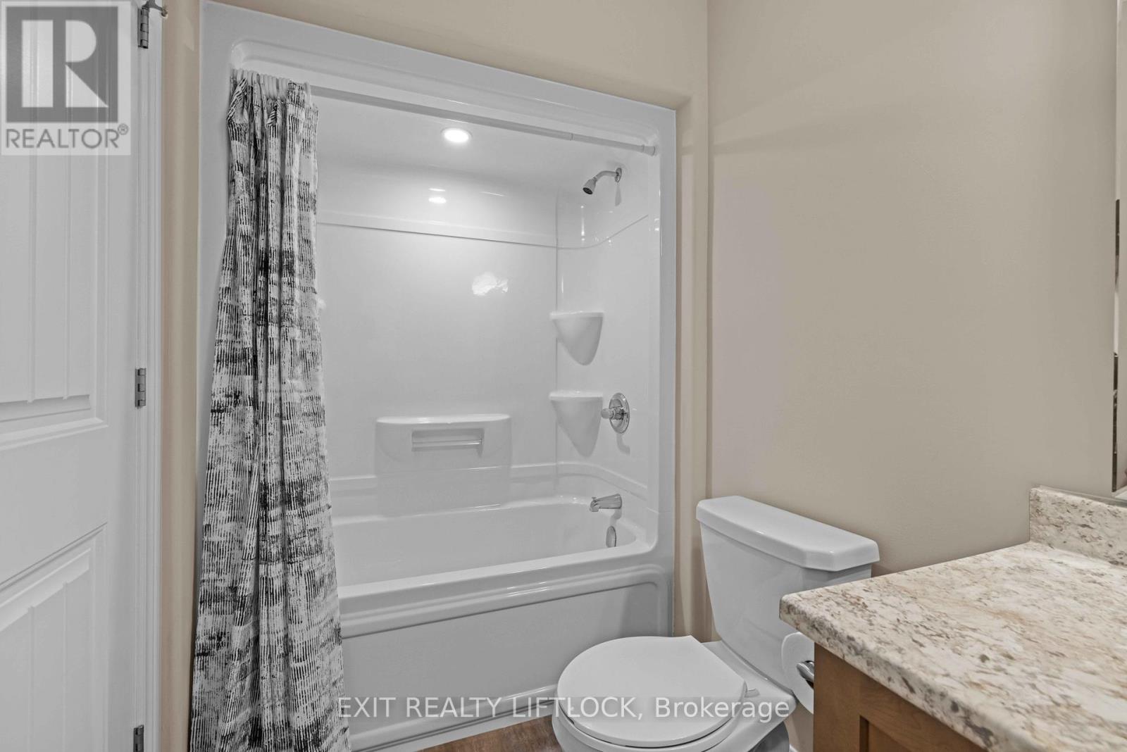 100 York Drive, Peterborough North, Ontario  K9K 0H7 - Photo 23 - X12183991