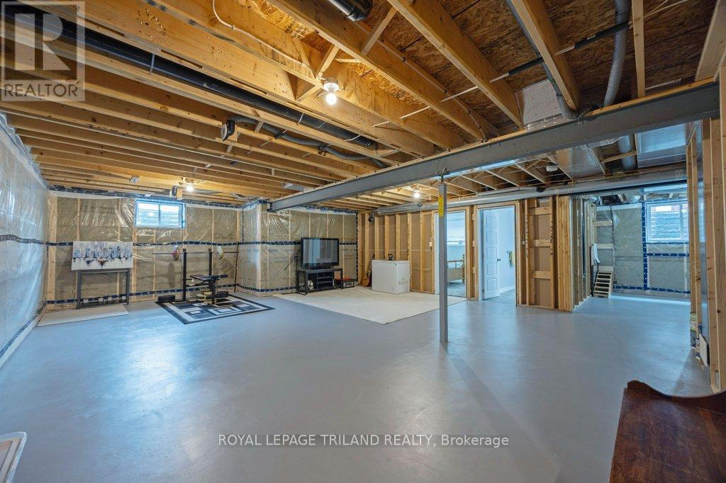27 Foxtail Lane, St. Thomas, Ontario  N5R 0J2 - Photo 26 - X12183872