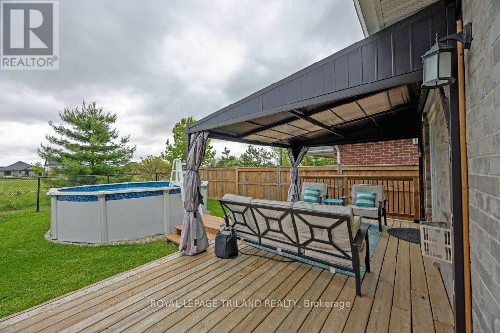 27 Foxtail Lane, St. Thomas, Ontario  N5R 0J2 - Photo 34 - X12183872
