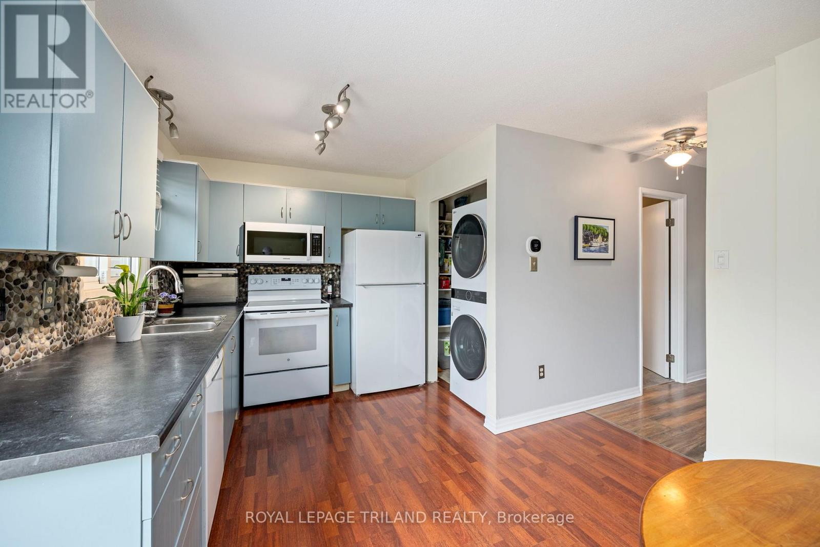 36 - 301 Carlow Road, Central Elgin, Ontario  N5L 1B8 - Photo 12 - X12183893