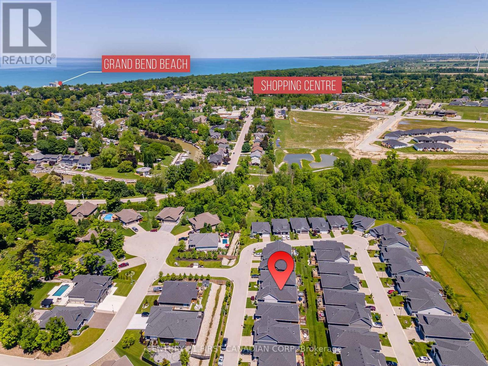 7 SUNRISE LANE, Lambton Shores, Ontario