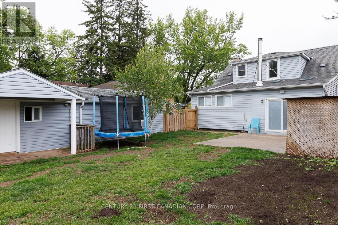 1051 Hamilton Road, London East, Ontario  N5W 1A7 - Photo 44 - X12183978