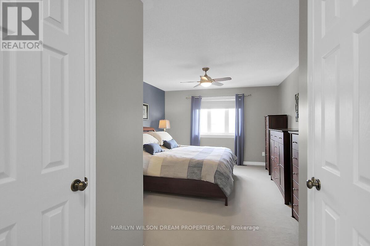 652 Netley Circle, Ottawa, Ontario  K1T 0A4 - Photo 24 - X12184052