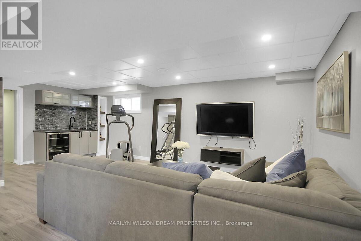 652 Netley Circle, Ottawa, Ontario  K1T 0A4 - Photo 37 - X12184052