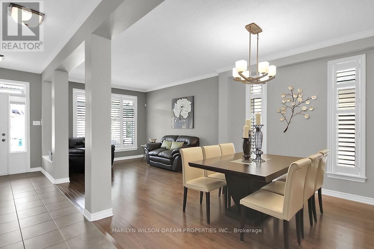 652 Netley Circle, Ottawa, Ontario  K1T 0A4 - Photo 8 - X12184052