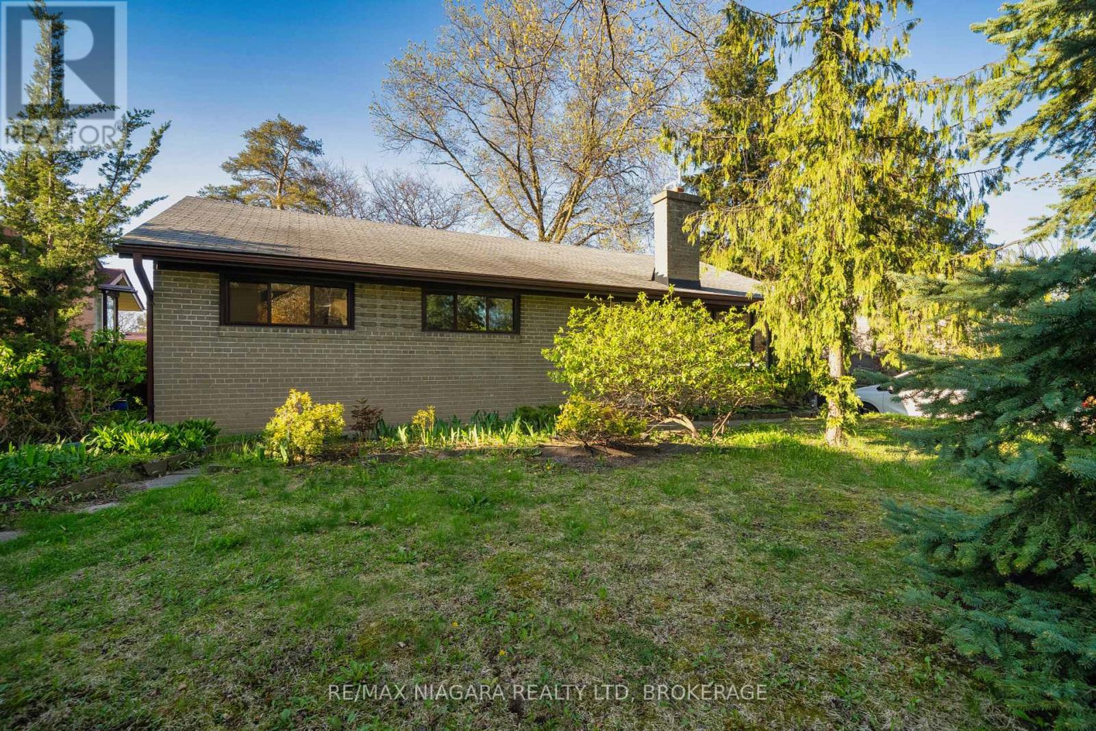 55 NORTH HILLS TERRACE, toronto (banbury-don mills), Ontario