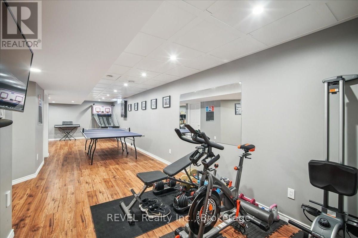 5300 Picketts Way, Burlington, Ontario  L7L 7J6 - Photo 21 - W12183973