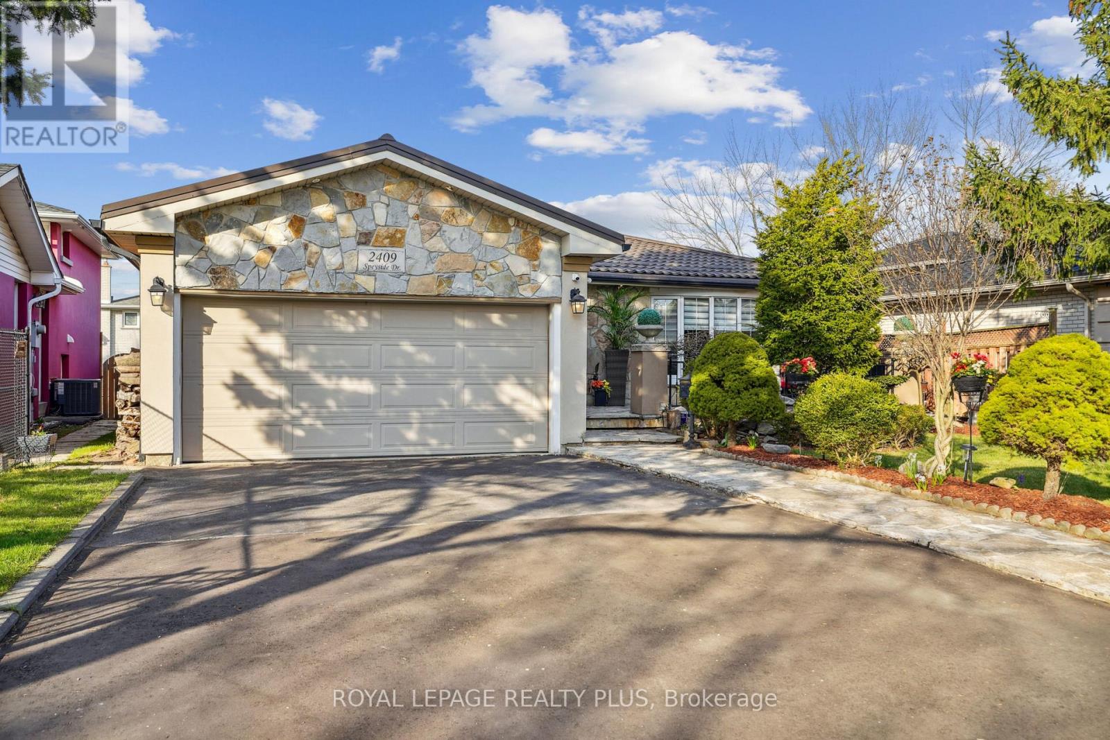 Property at 2409 SPEYSIDE DRIVE image 3