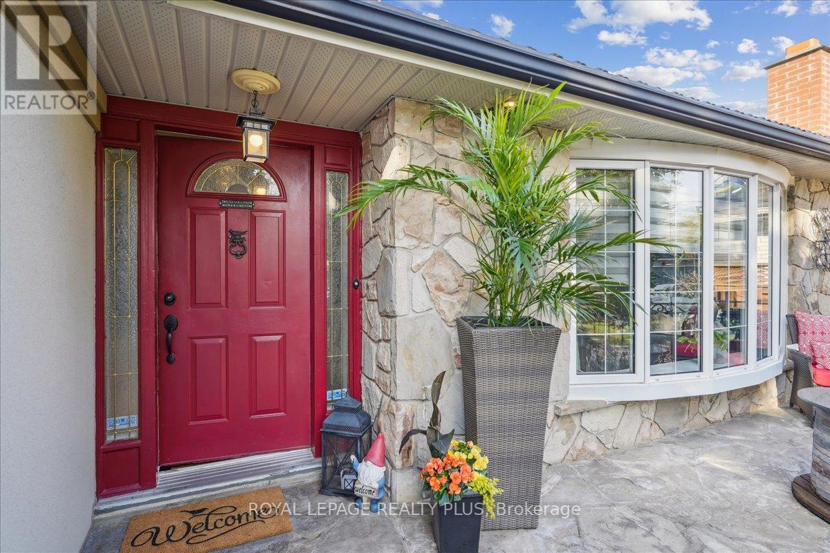 Property at 2409 SPEYSIDE DRIVE image 4
