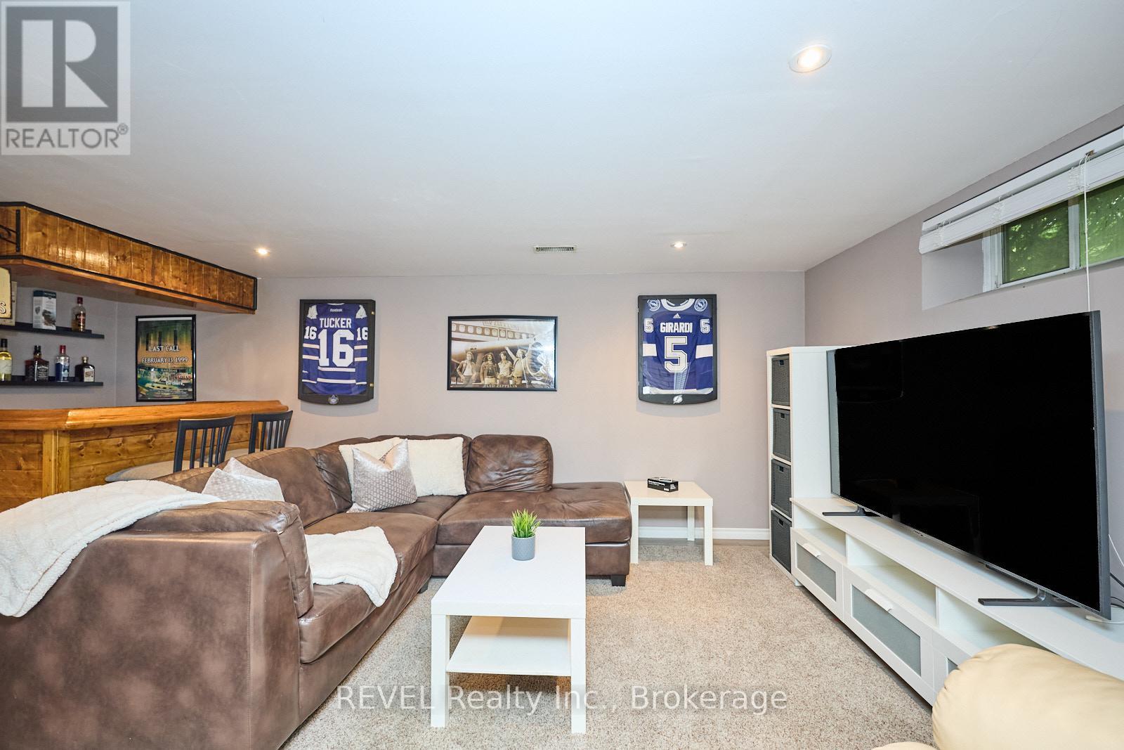 12 Ridley Heights Drive, St. Catharines, Ontario  L2S 2J2 - Photo 25 - X12183989