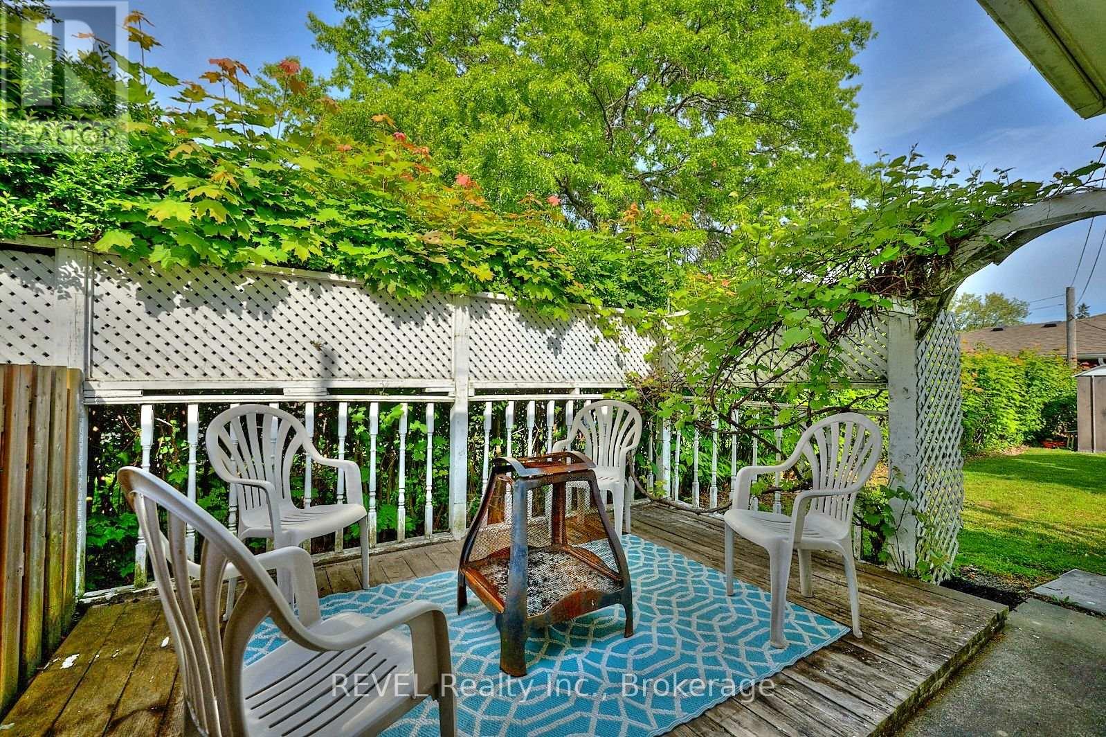 12 Ridley Heights Drive, St. Catharines, Ontario  L2S 2J2 - Photo 33 - X12183989