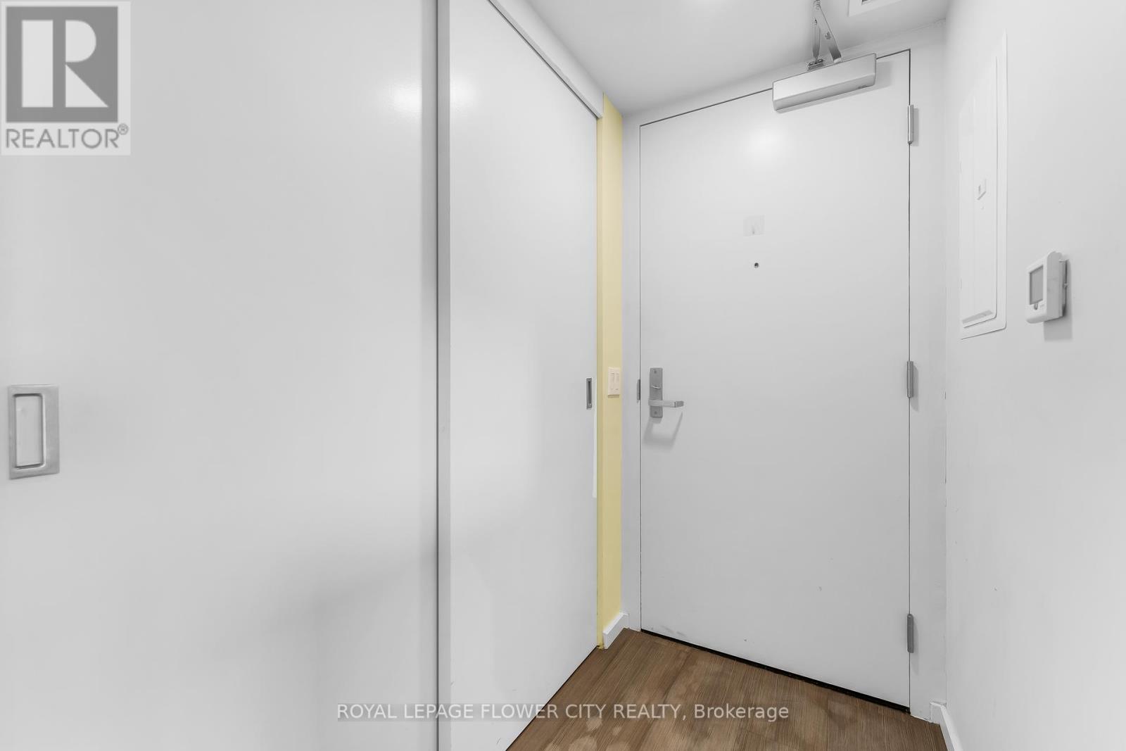 1619 - 105 Champagne Avenue S, Ottawa, Ontario  K1S 4P3 - Photo 10 - X12124048