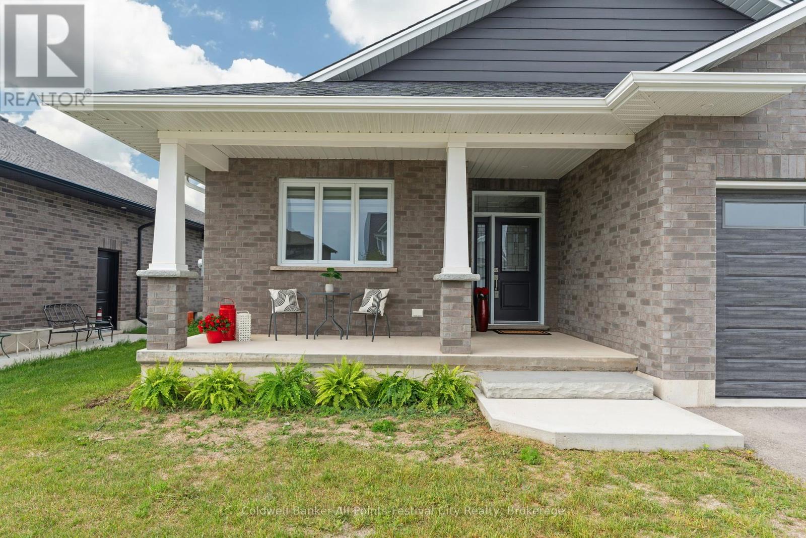 432 Coast Drive S, Goderich, Ontario  N7A 4M6 - Photo 5 - X12184074